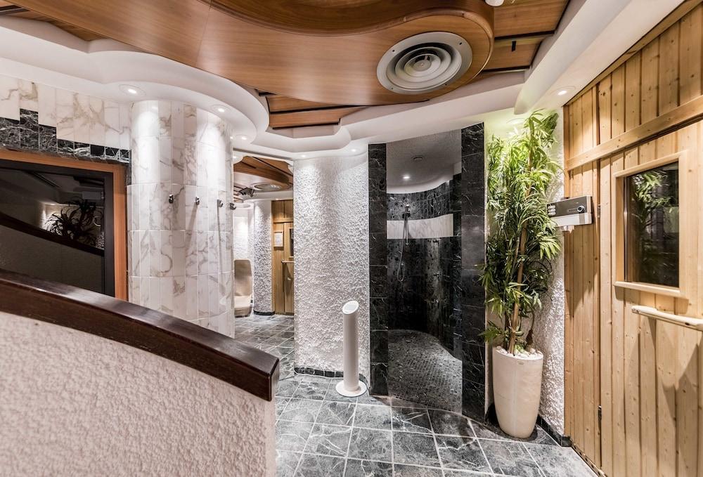 Active Hotel Ancora Predazzo Bagian luar foto