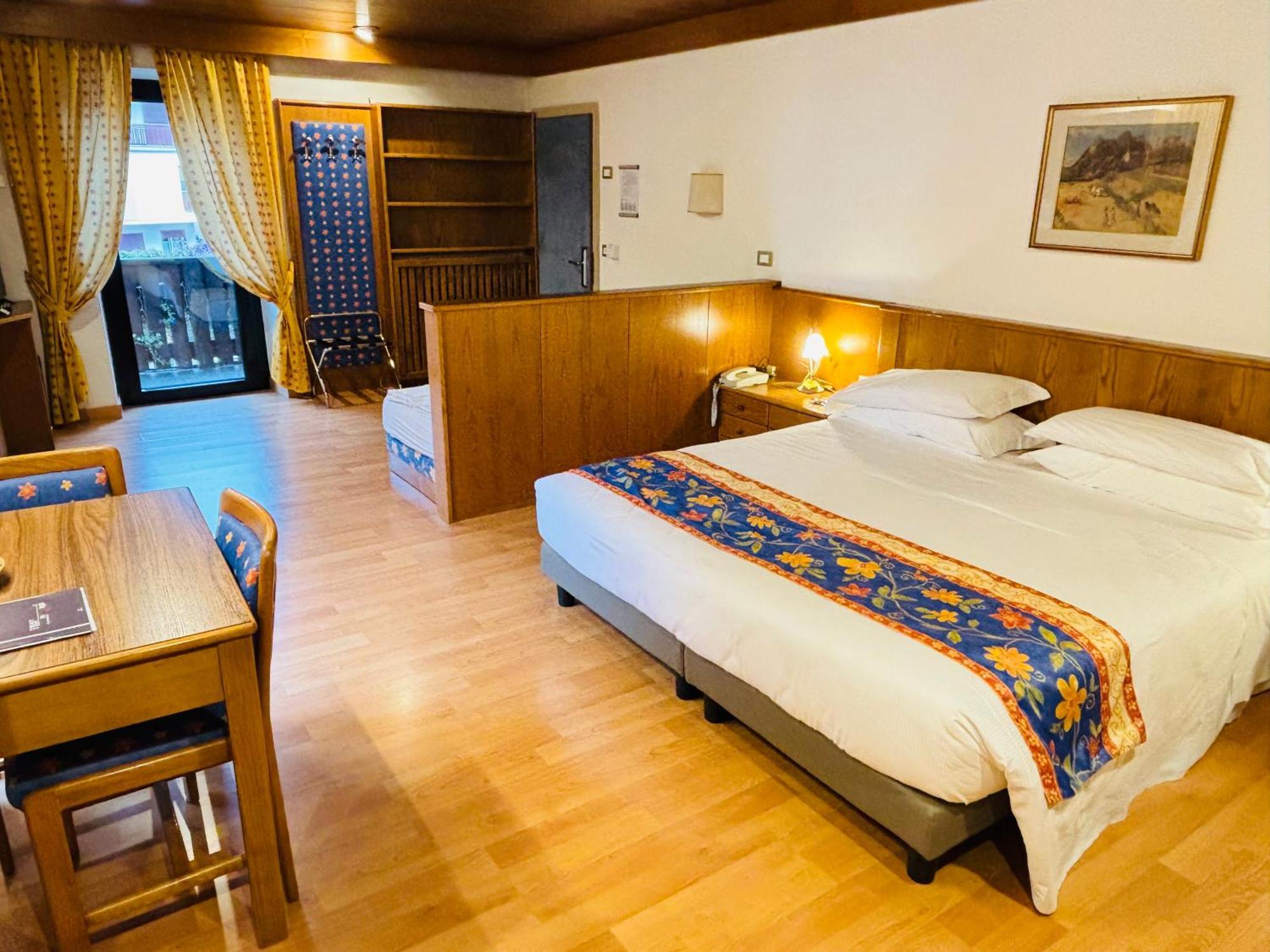 Active Hotel Ancora Predazzo Bagian luar foto