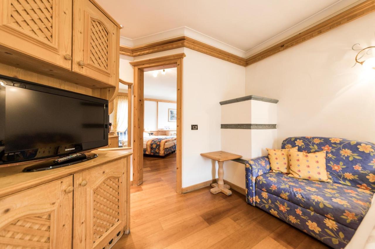 Active Hotel Ancora Predazzo Bagian luar foto