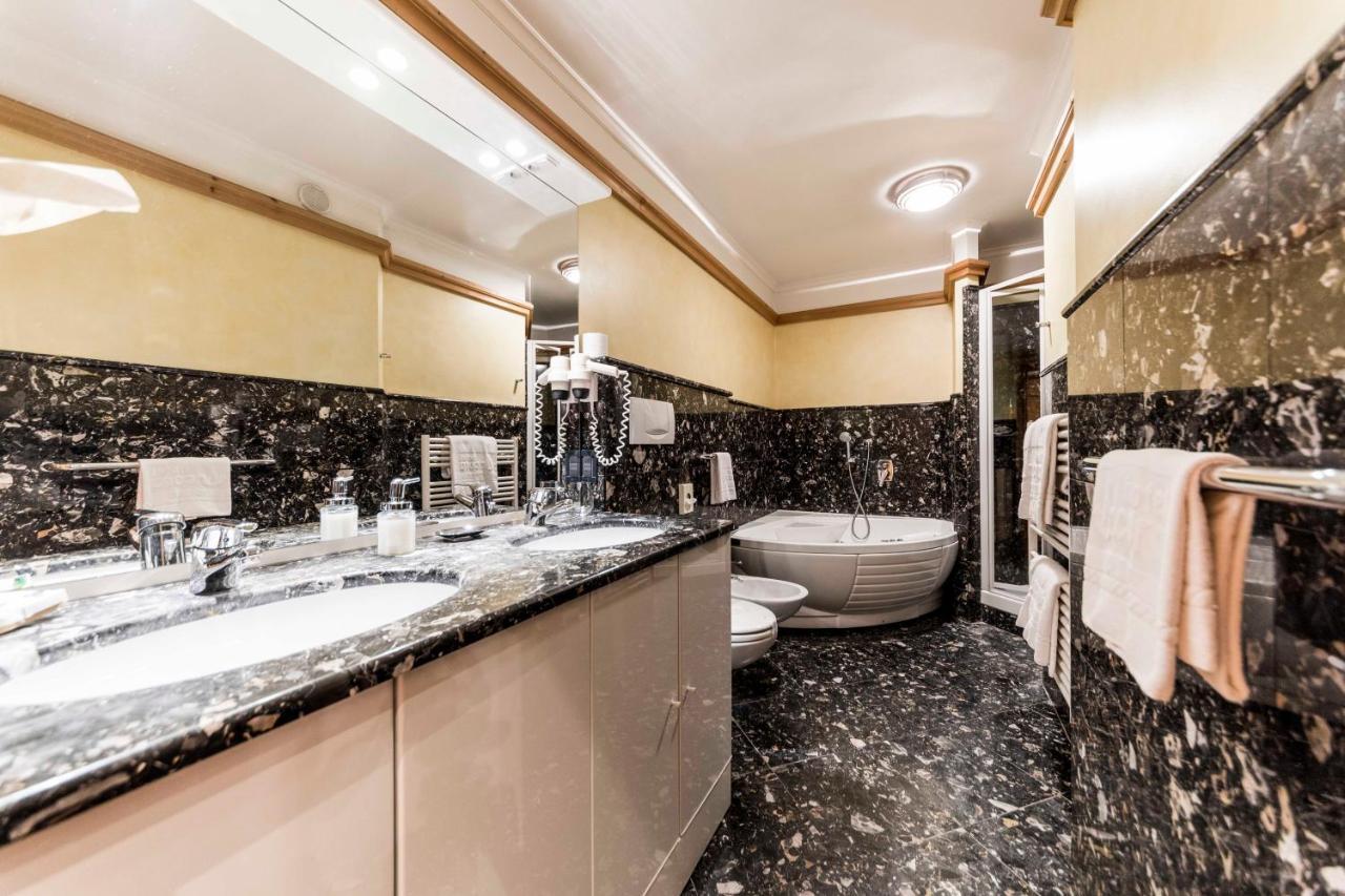 Active Hotel Ancora Predazzo Bagian luar foto